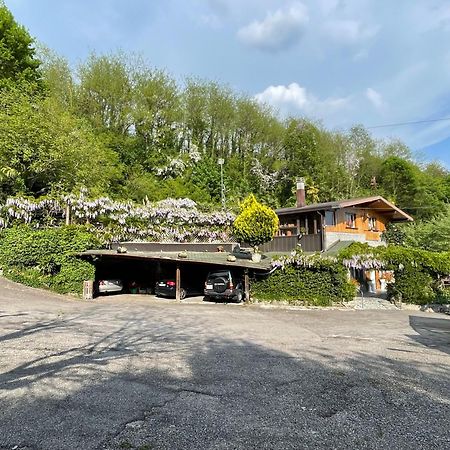 Al Cervo Tra I Laghi Bed & Breakfast Tavernerio Exterior photo
